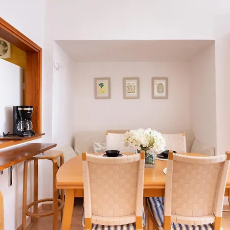 Apartment Home2book Sea Front Studio, Las Gaviotas Beach *