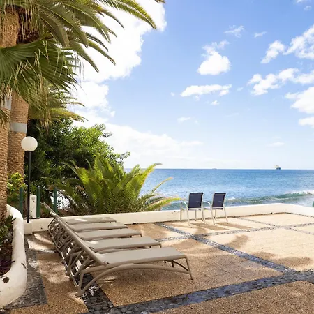 Apartment Home2book Sea Front Studio, Las Gaviotas Beach